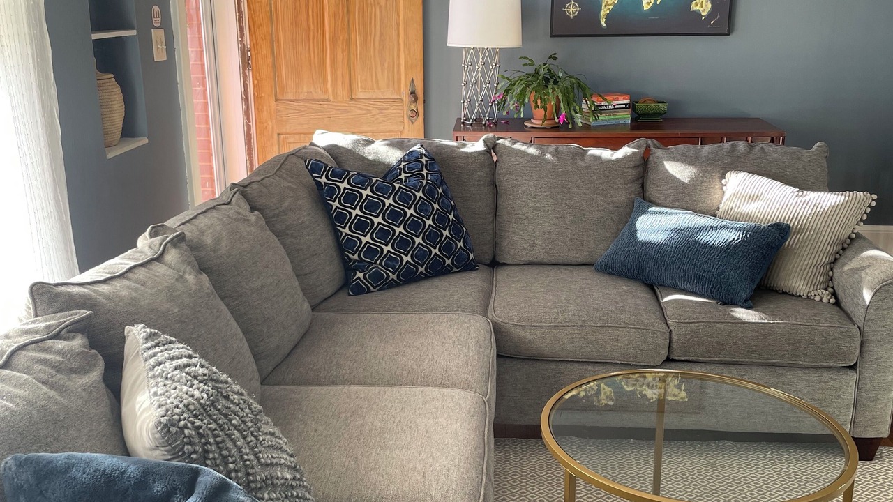 Photo of Livingroom in Commerce