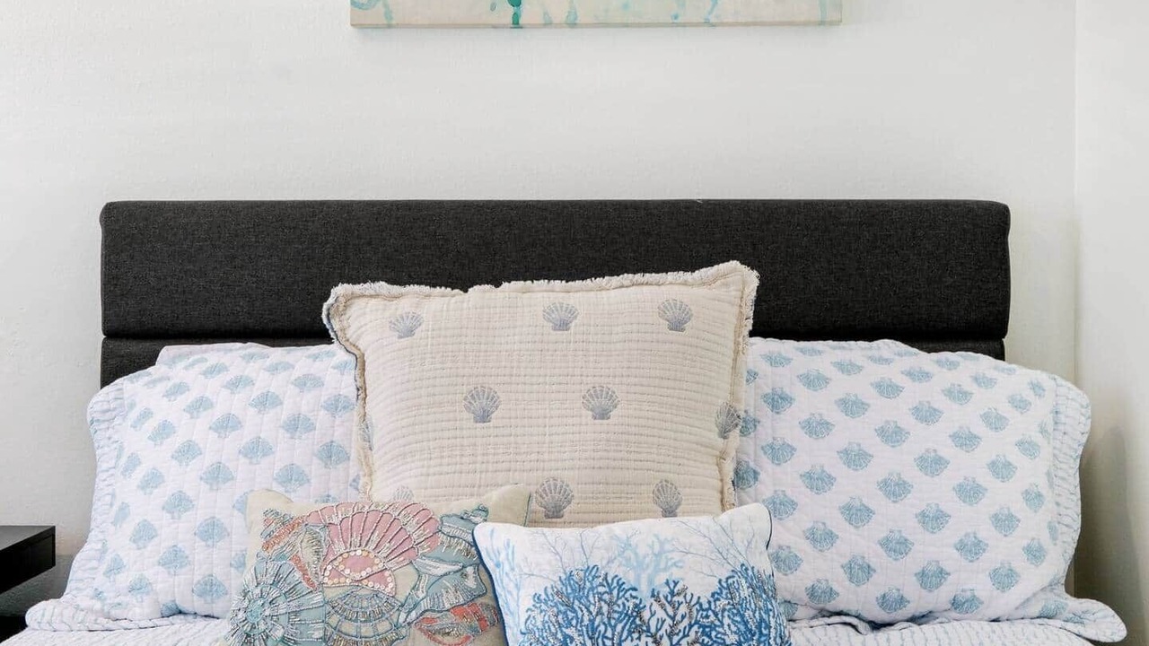 Photo of Bedroom in Redington Beach