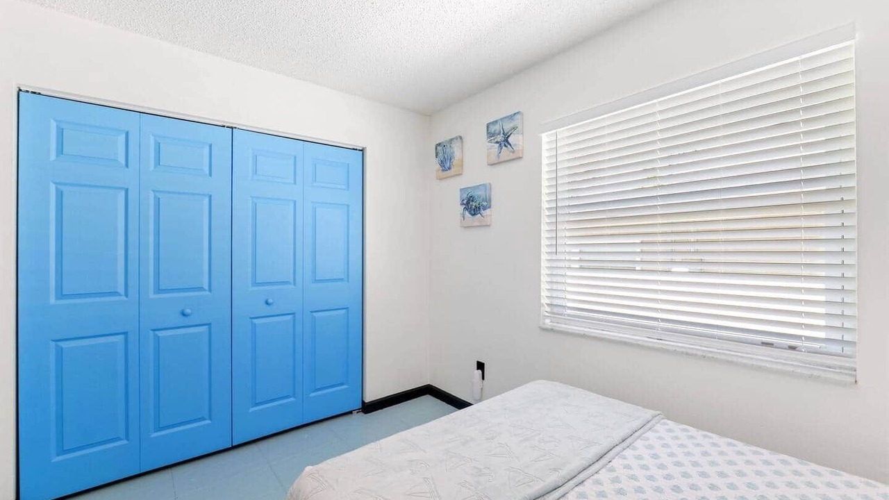 Photo of Bedroom in Redington Beach