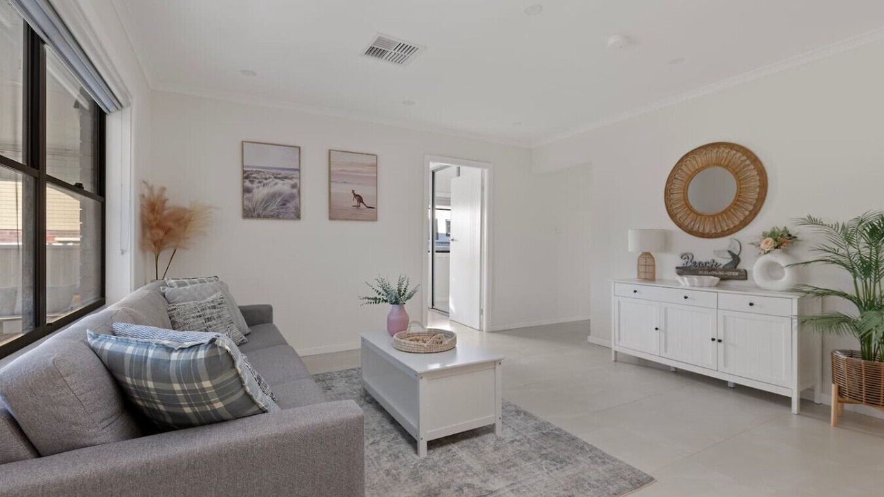 Photo of Livingroom in Buff Point