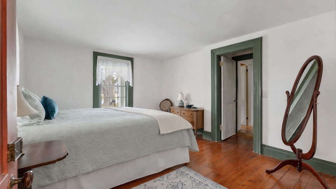 Photo of Bedroom in Addison