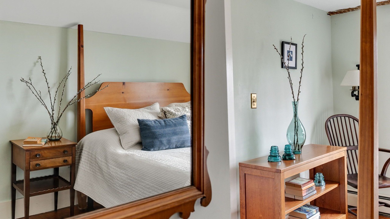 Photo of Bedroom in Addison