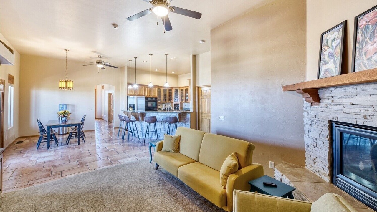 Photo of Livingroom in Sierra Vista Southeast