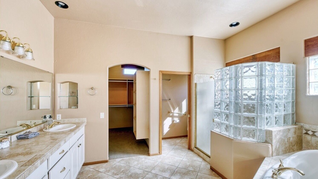 Photo of Bathroom in Sierra Vista Southeast
