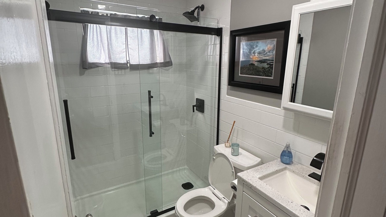 Photo of Bathroom in Hicksville