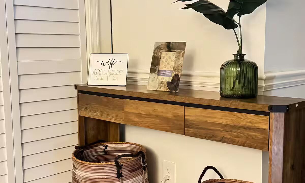 Photo of Others in Monroe