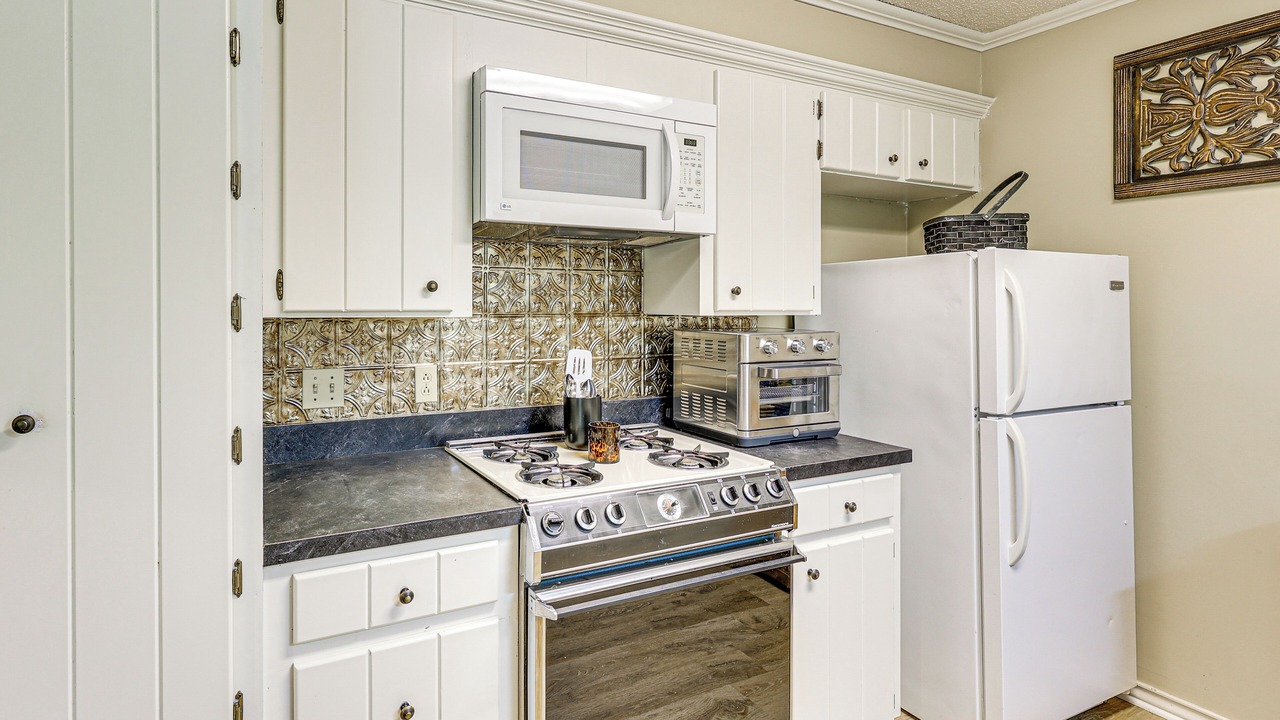 Photo of Kitchen in Redlick