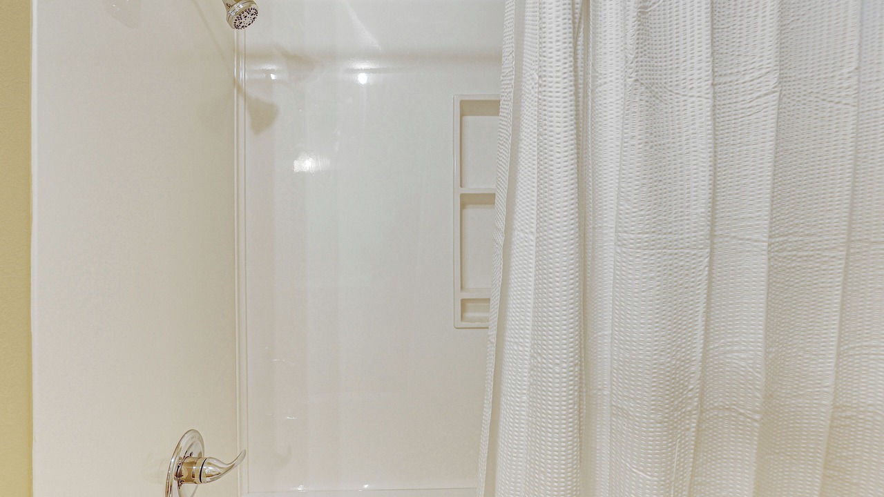 Photo of Bathroom in Redlick