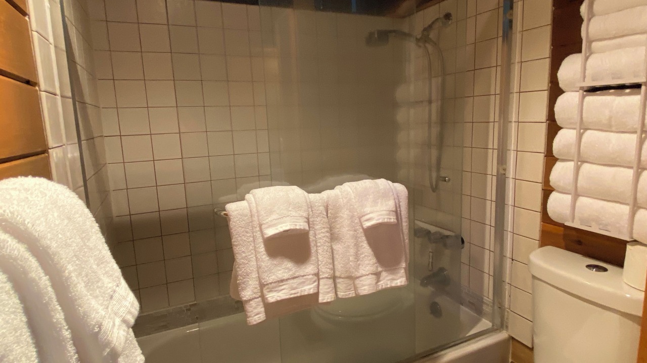 Photo of Bathroom in Enumclaw