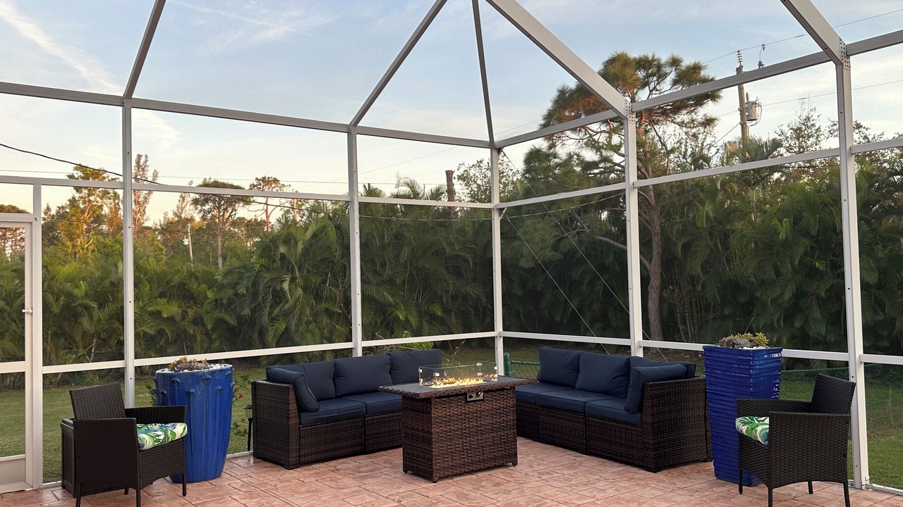 Photo of Patio Balcony in Pine Island Center