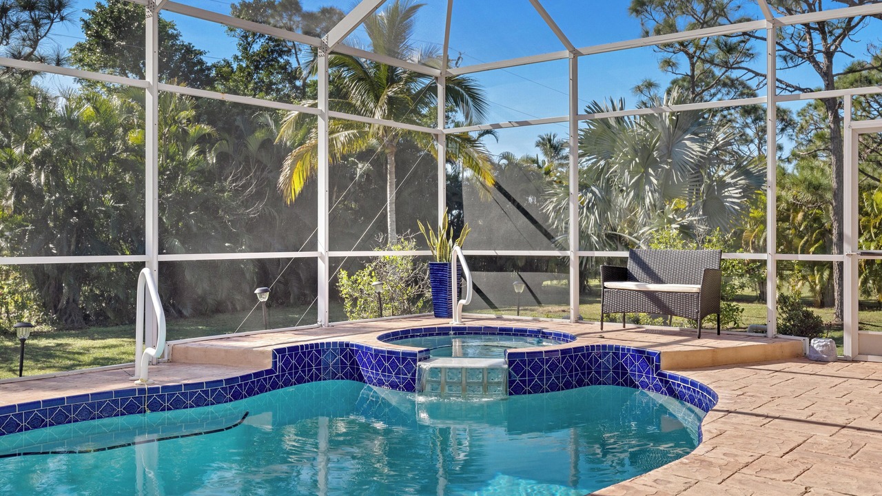 Photo of Outdoor in Pine Island Center
