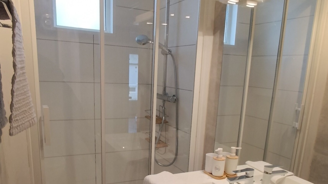 Photo of Bathroom in Bleriot-Plage