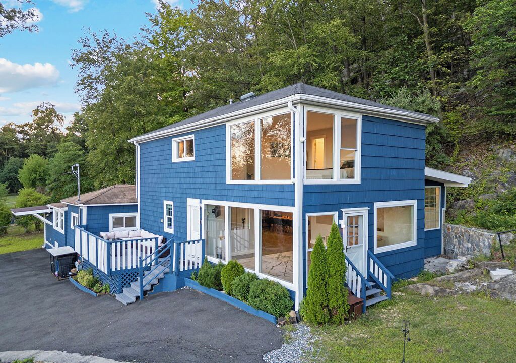 Photo of Outdoor in Suffern