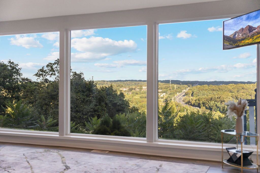 Photo of Others in Suffern