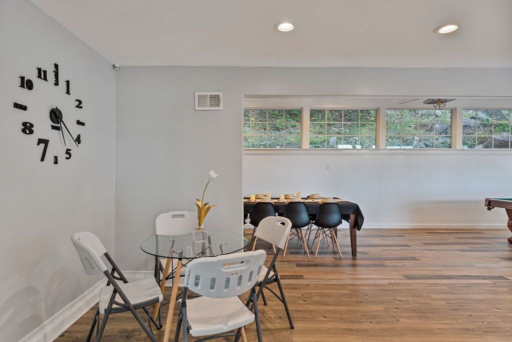 Photo of Others in Suffern