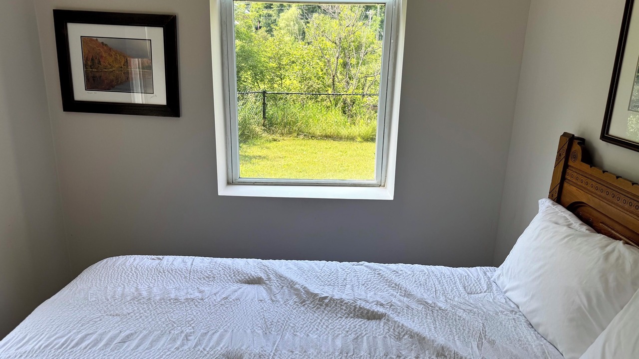 Photo of Bedroom in Burk's Falls