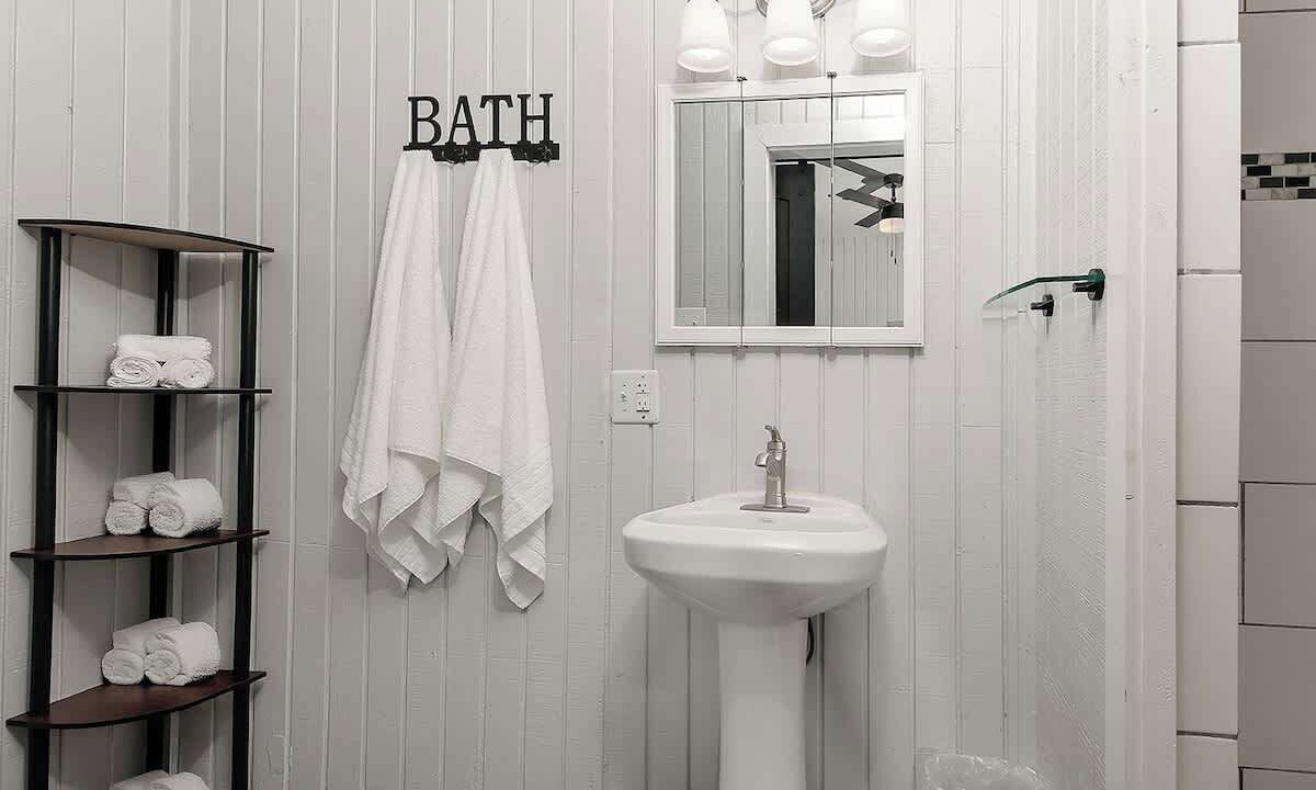 Photo of Bathroom in Centerville