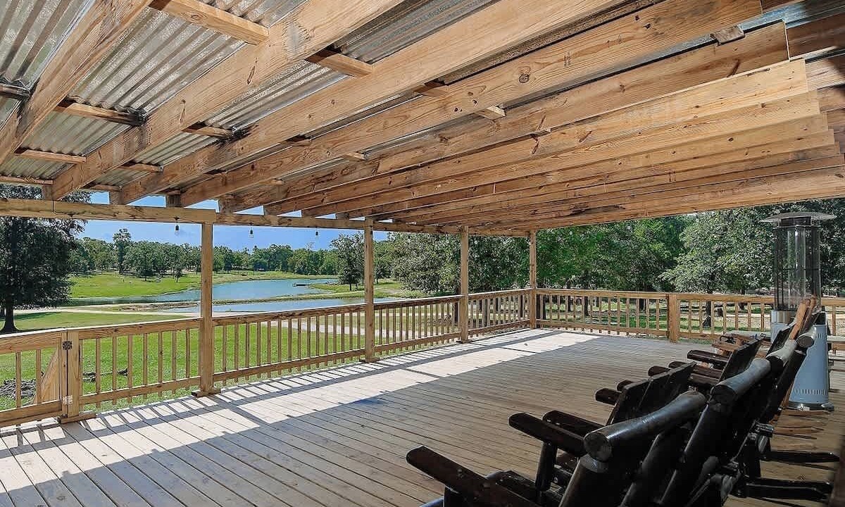 Photo of Patio Balcony in Centerville
