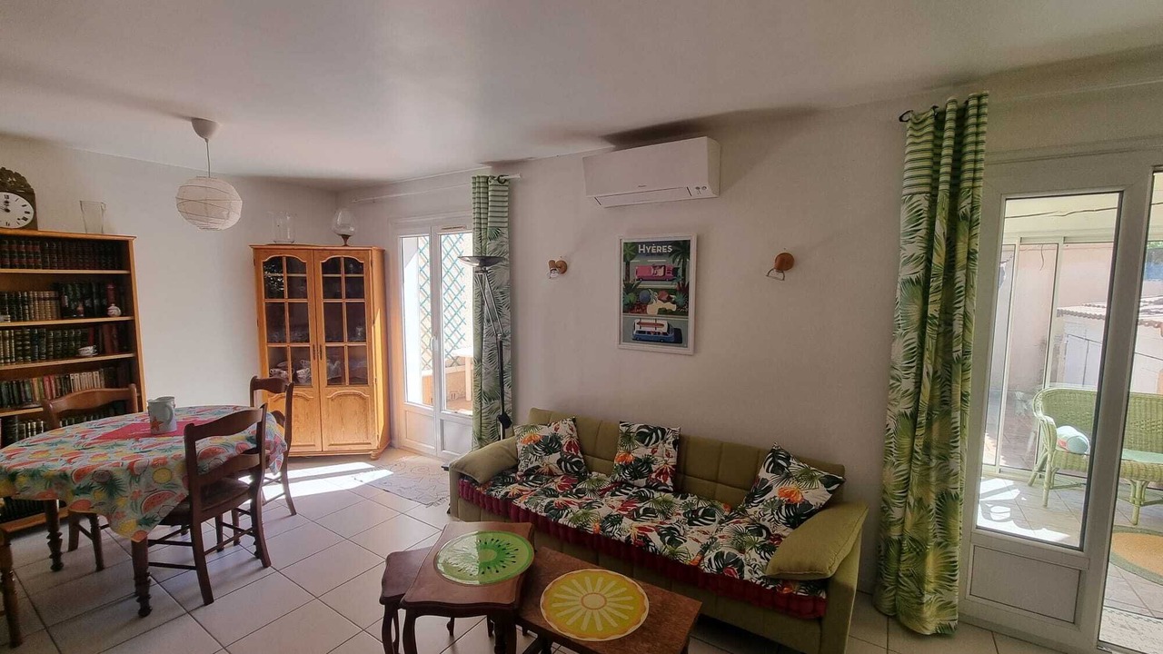 Photo of Livingroom in La Crau