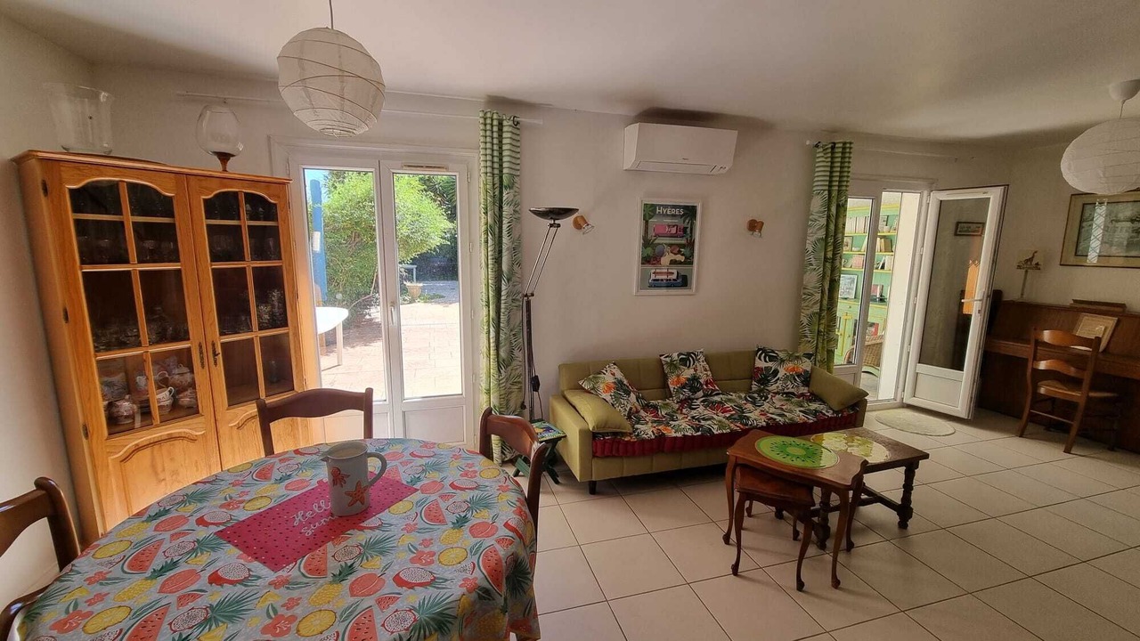 Photo of Livingroom in La Crau