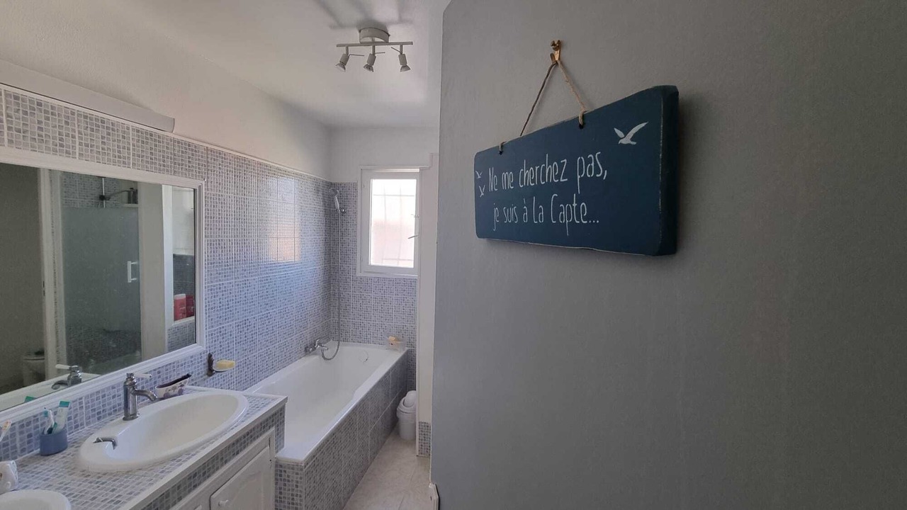 Photo of Bathroom in La Crau
