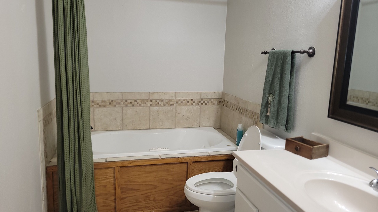 Photo of Bathroom in Leakey