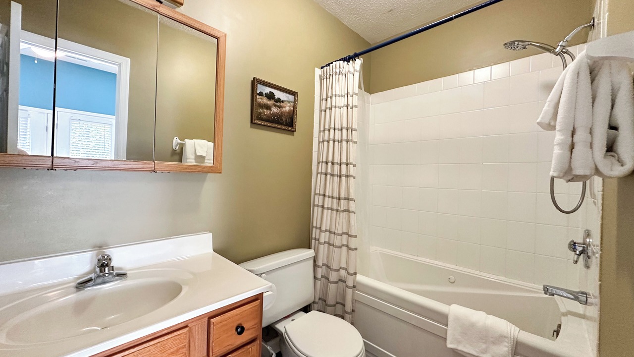 Photo of Bathroom in Massanutten