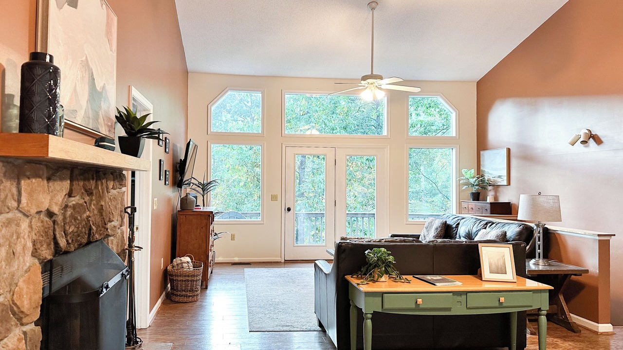 Photo of Livingroom in Massanutten