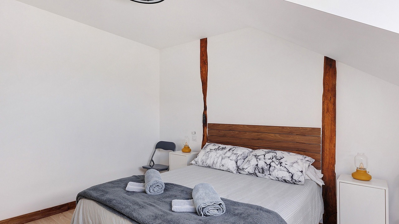 Photo of Bedroom in Noyant-Villages