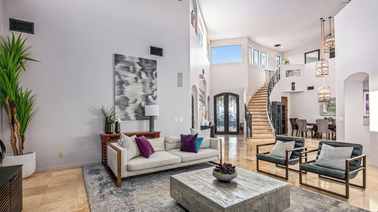 Photo of Livingroom in Pinnacle Peak