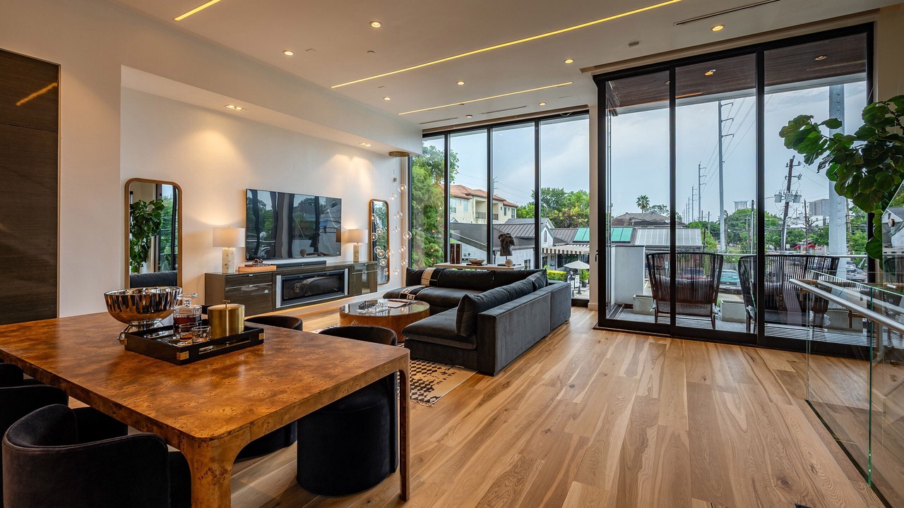 Photo of Livingroom in Hyde Park