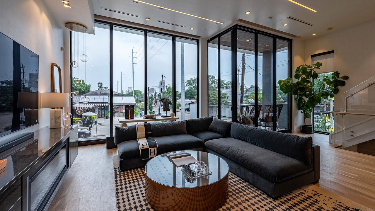 Photo of Livingroom in Hyde Park