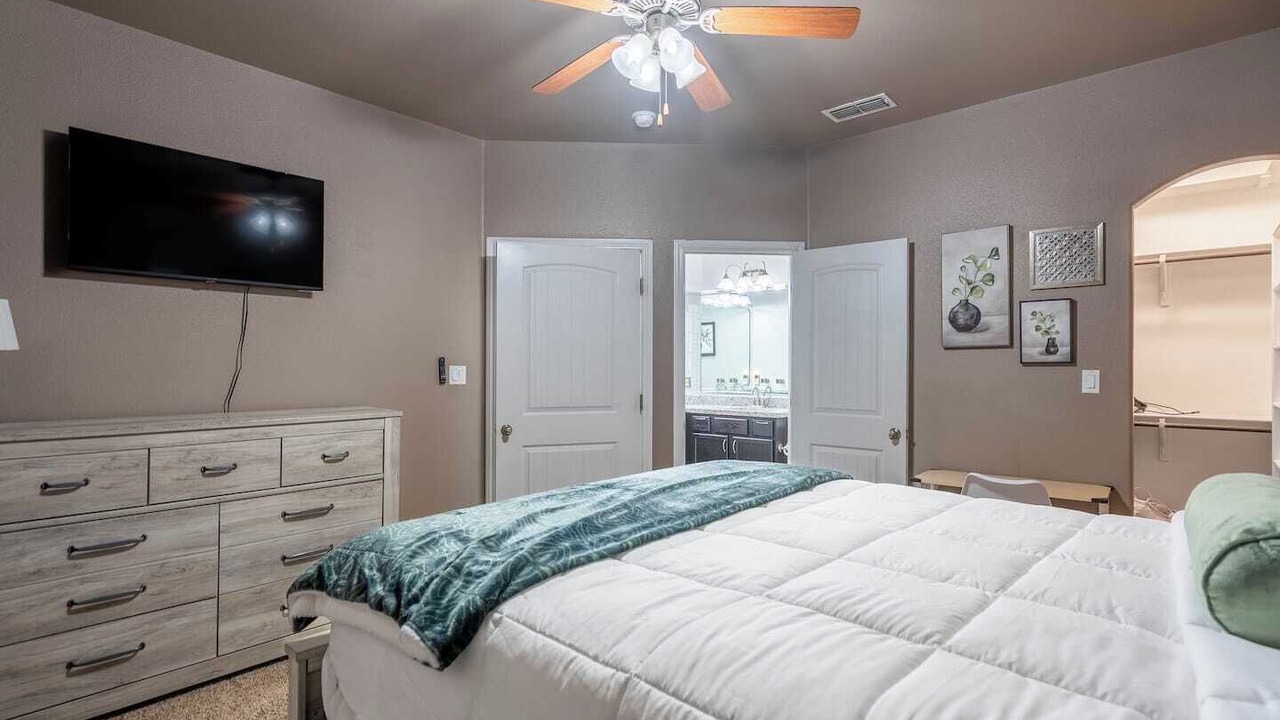 Photo of Bedroom in Odessa