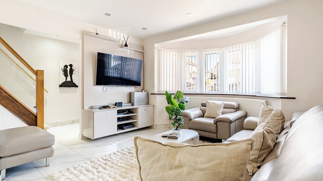 Photo of Livingroom in Sudbury