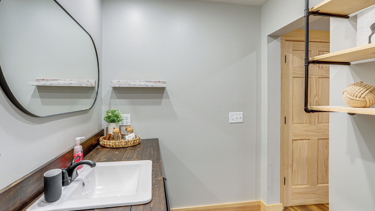 Photo of Bathroom in Mountain View
