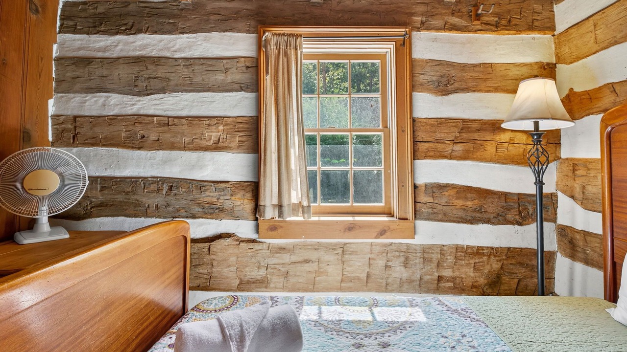 Photo of Bedroom in Augusta