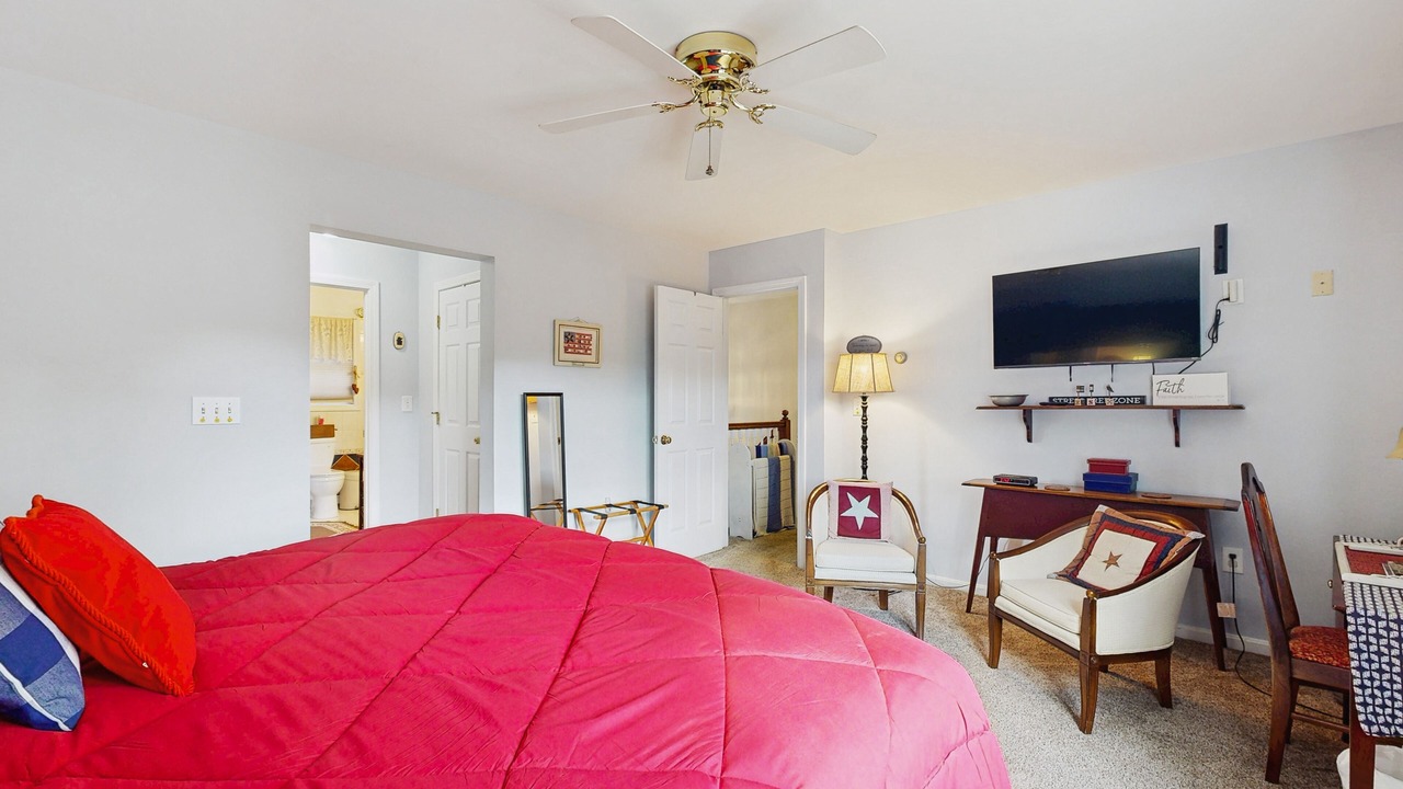 Photo of Bedroom in Center Ossipee