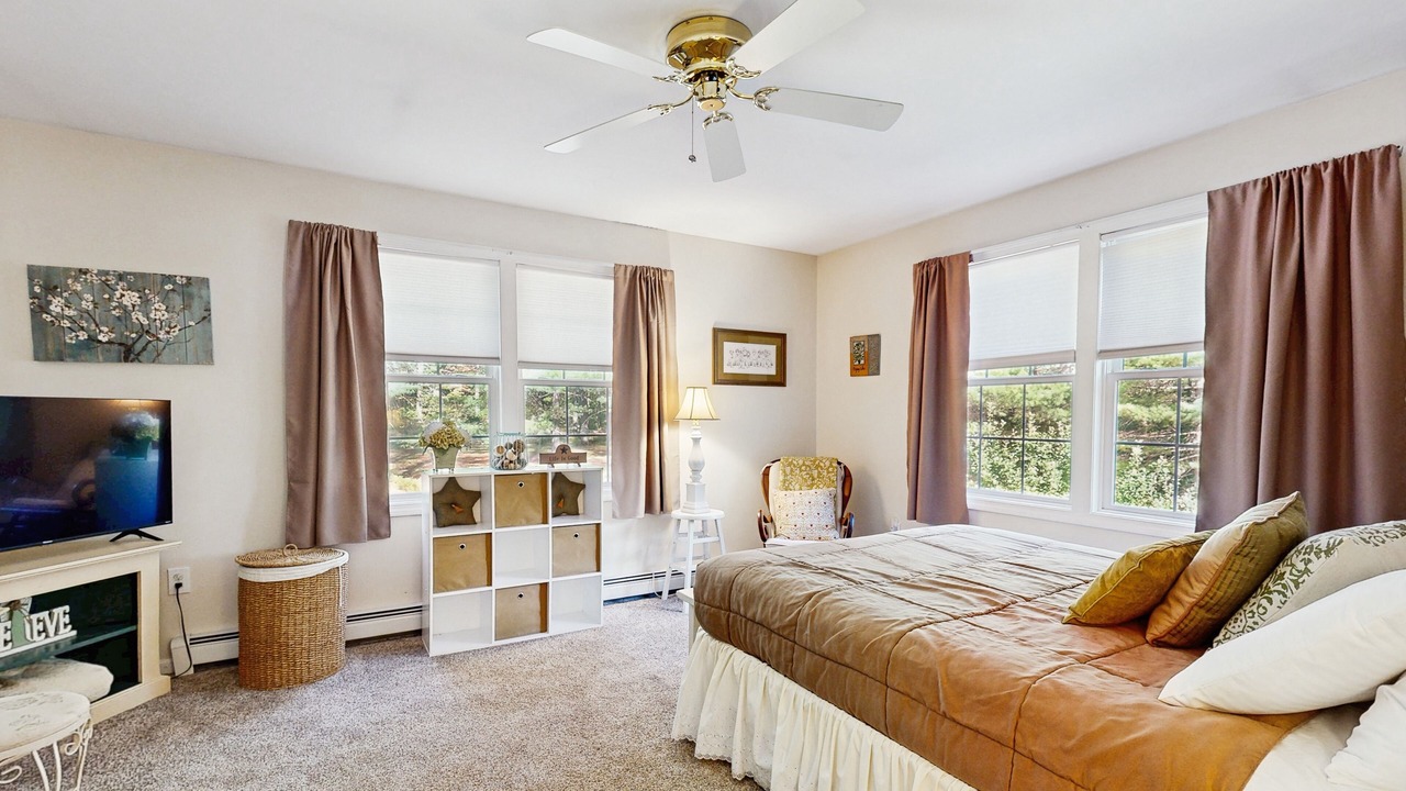 Photo of Bedroom in Center Ossipee