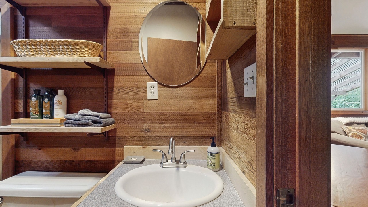 Photo of Bathroom in Langley