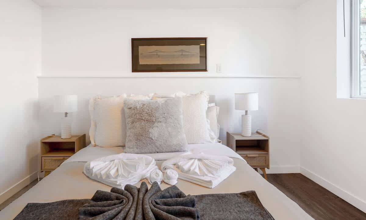 Photo of Bedroom in East Lake Hills