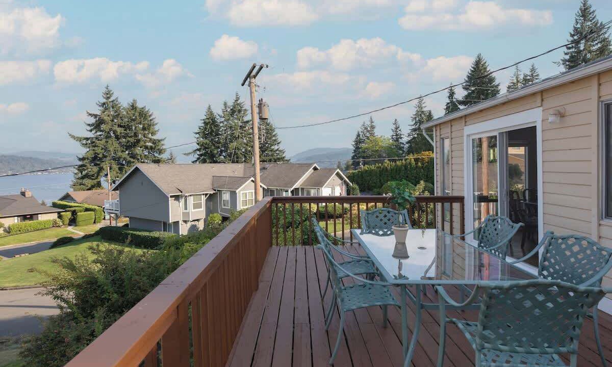 Photo of Outdoor in East Lake Hills