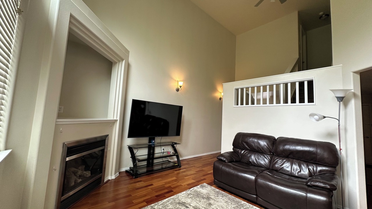 Photo of Livingroom in Eagle River