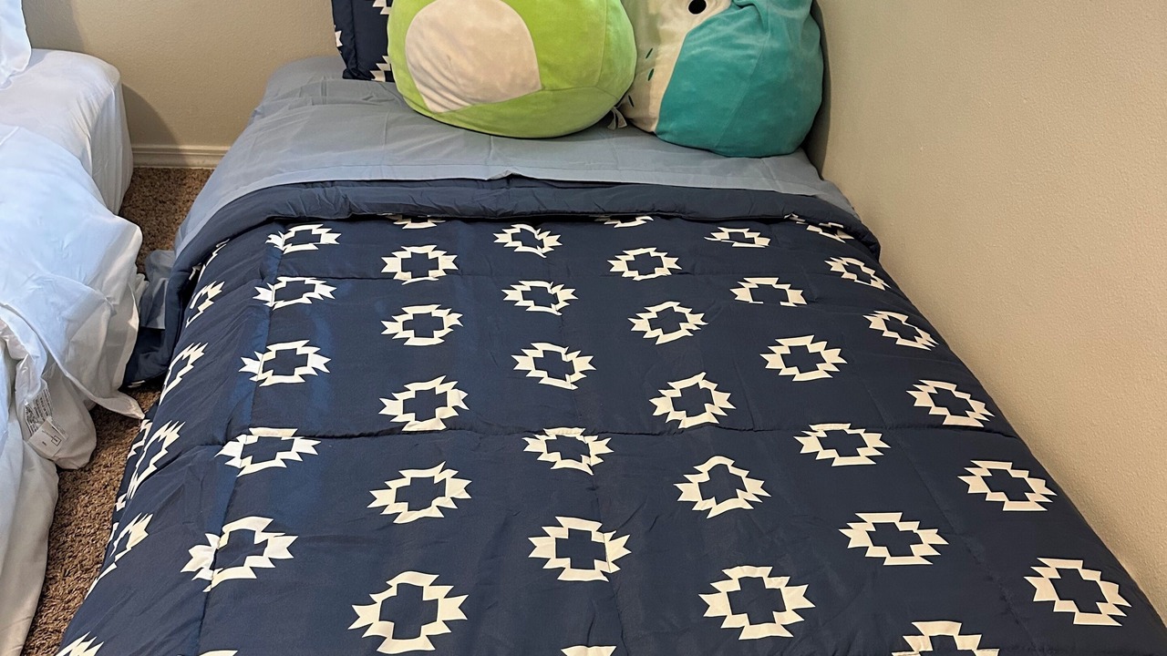 Photo of Bedroom in Eagle River