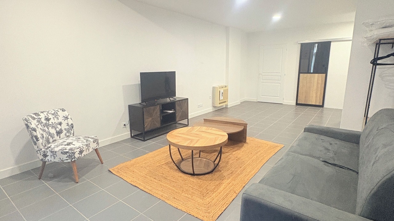 Photo of Livingroom in Pauillac