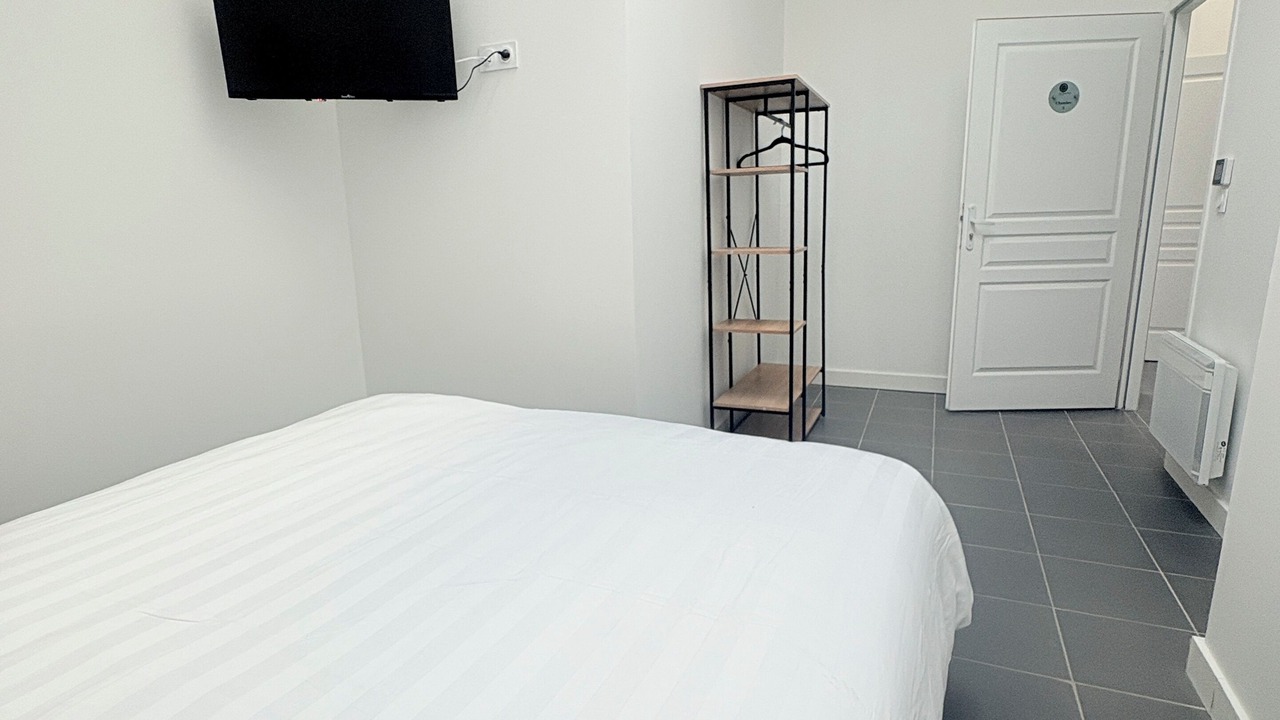 Photo of Bedroom in Pauillac