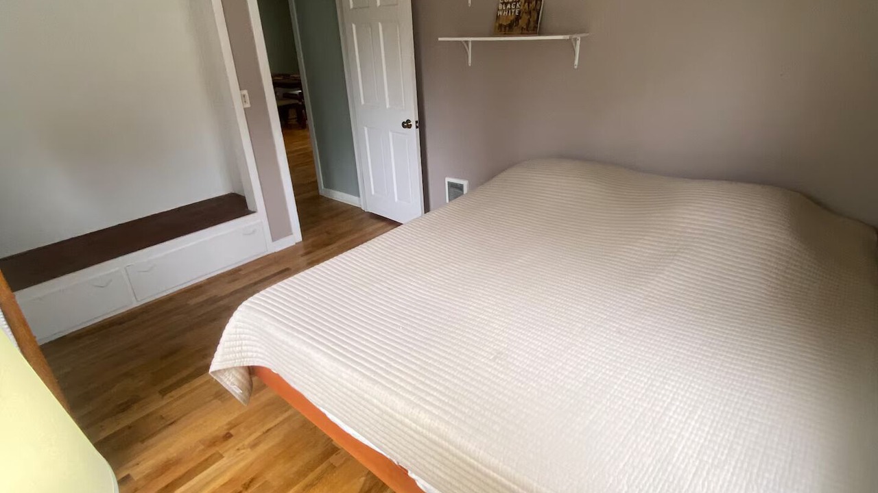 Photo of Bedroom in Southeast Eugene