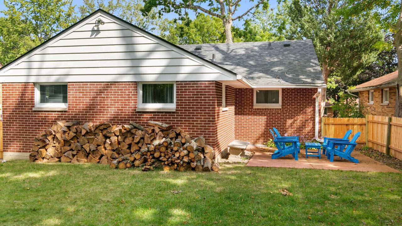 Photo of Outdoor in Waukegan