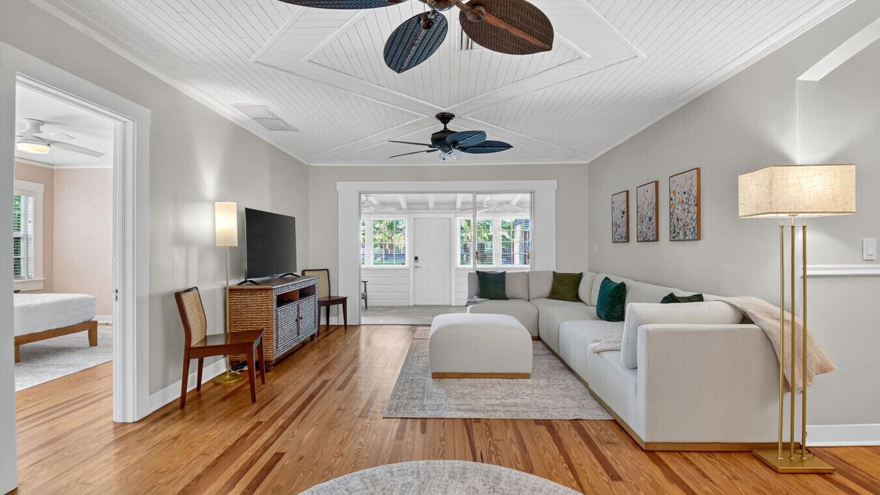 Photo of Livingroom in Southside