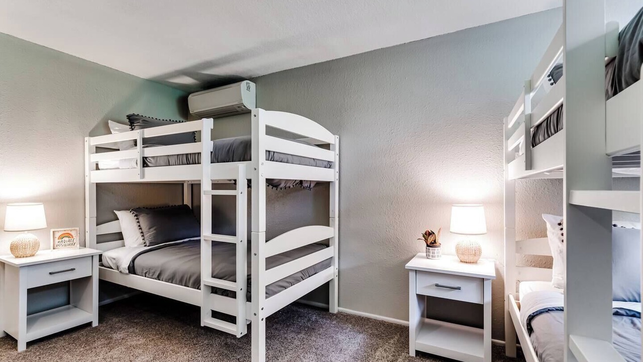 Photo of Bedroom in Western