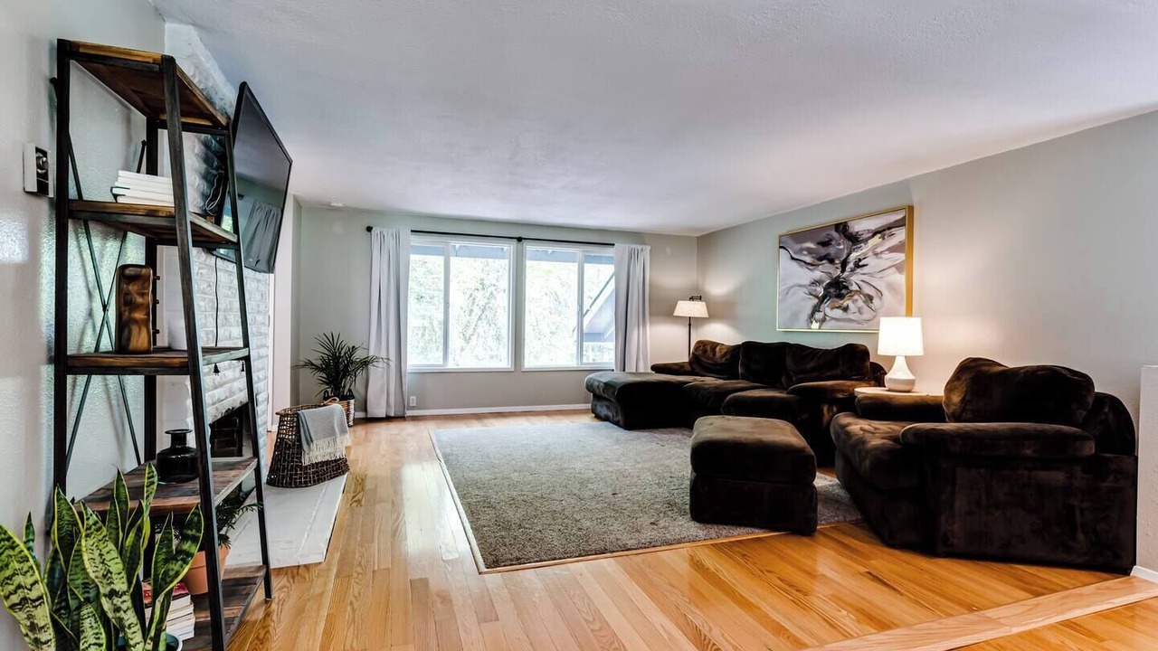 Photo of Livingroom in Western